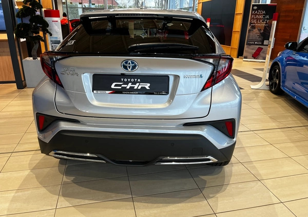 Toyota C-HR cena 135000 przebieg: 7, rok produkcji 2023 z Gryfino małe 67